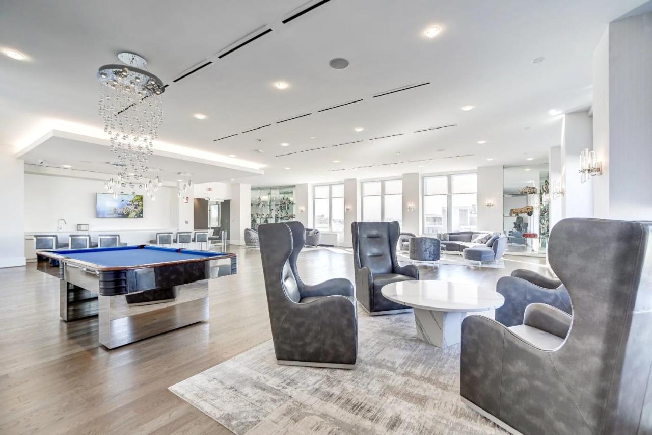 Awesome 1 Bedroom Apt + Den At Crystal City With Gym Arlington Luaran gambar